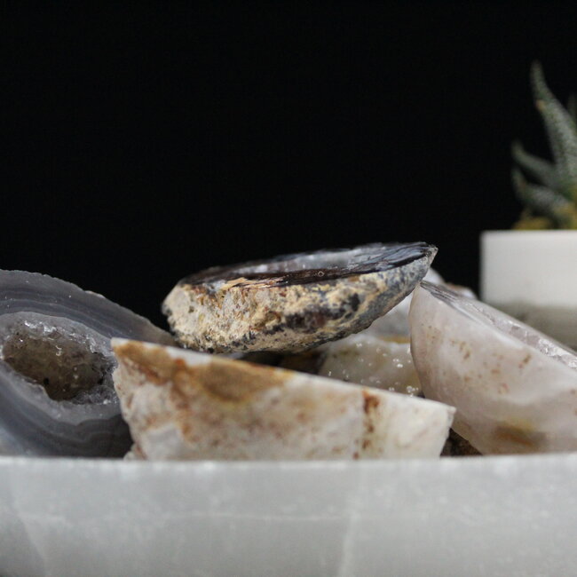 Ocos Agate Geodes - Medium Rough Raw Natural