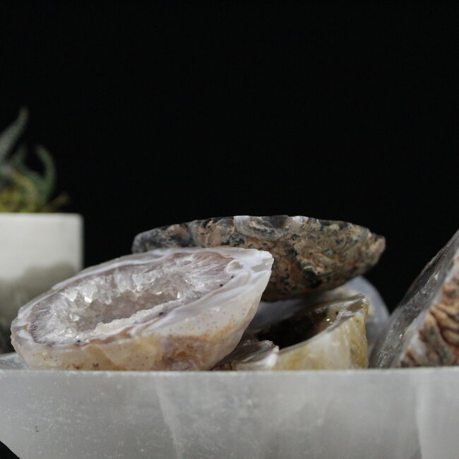 Ocos Agate Geodes - Medium Rough Raw Natural