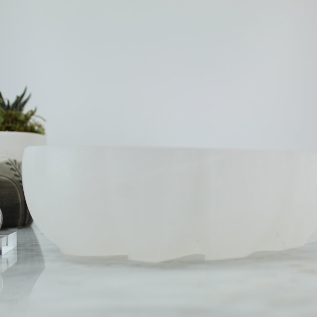 Selenite (Satin Spar Gypsum) Heart Notched Charging Bowl - Large