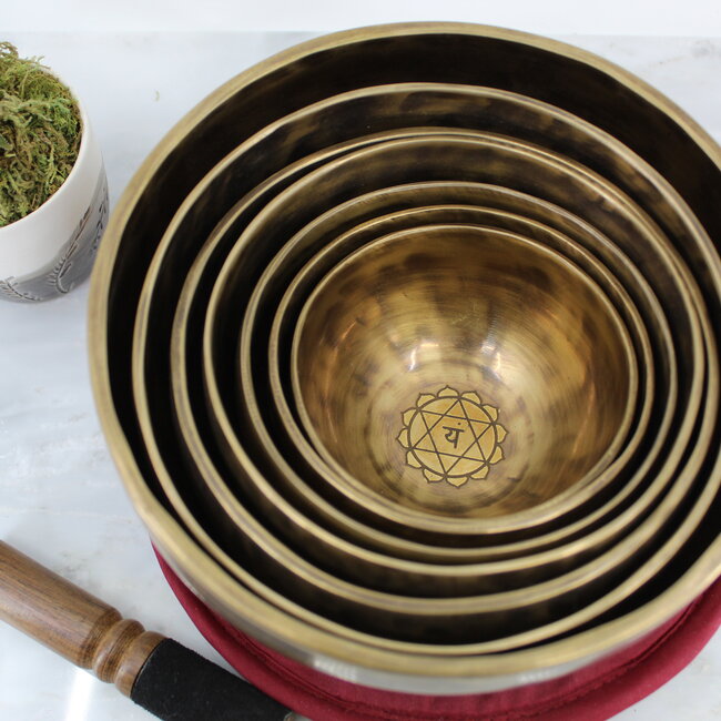 Singing Bowl Sets -7 Note Chakra Attuned Metal Striker & Case - Hand Hammered India