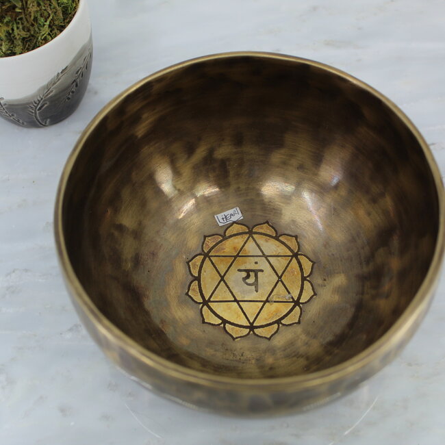 Singing Bowl Sets -7 Note Chakra Attuned Metal Striker & Case - Hand Hammered India