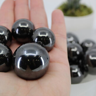 Magnetic Hematite Sphere/Orb (Set of 2) 25-30mm
