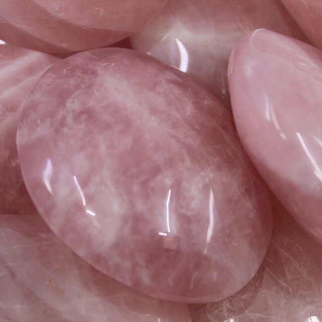 Rose Quartz Palm Pillow Pocket Stone - Large Gallet