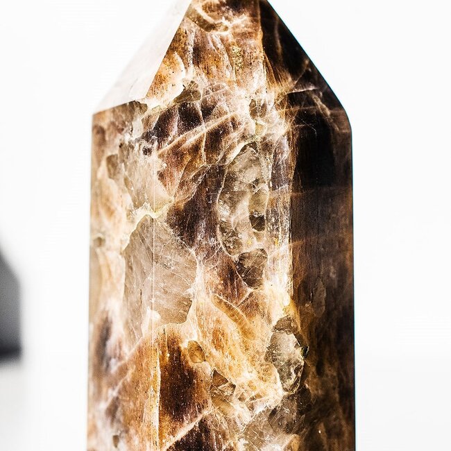 Black Moonstone Tower Point Generator - Medium (2 - 4")