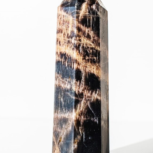 Black Moonstone Tower Point Generator - Medium (2 - 4")