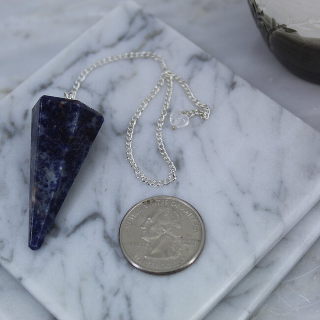 Sodalite Pendulums - Dowsing Hexagonal Faceted Point Divination - Silver Chain Crystal Gemstone