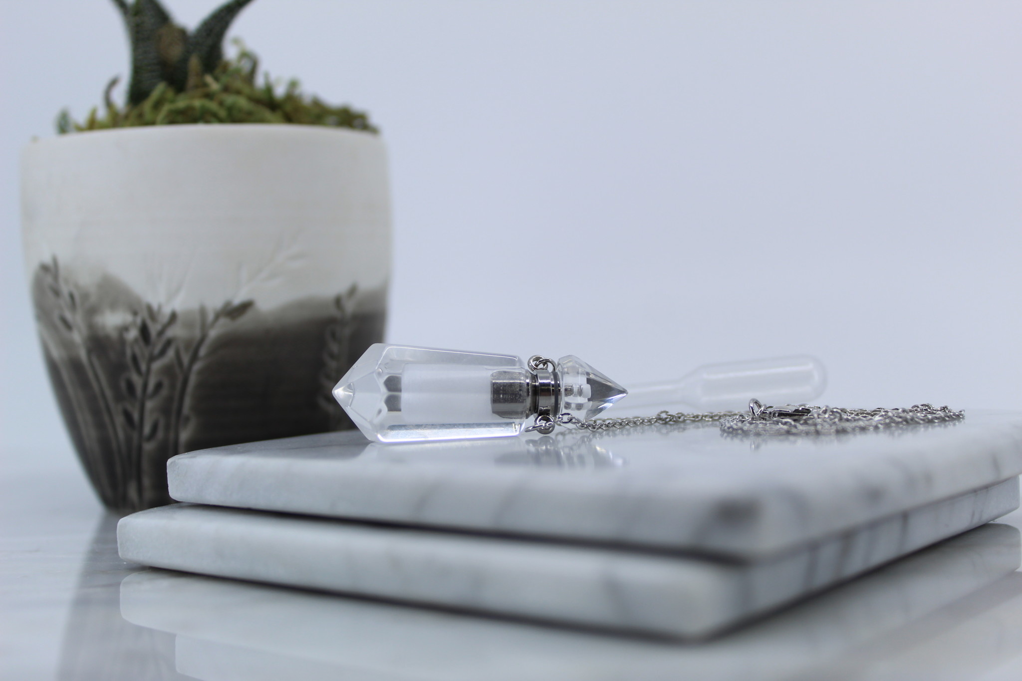 Clear Quartz Essential Oil/Oil Vial Necklace Awakenings