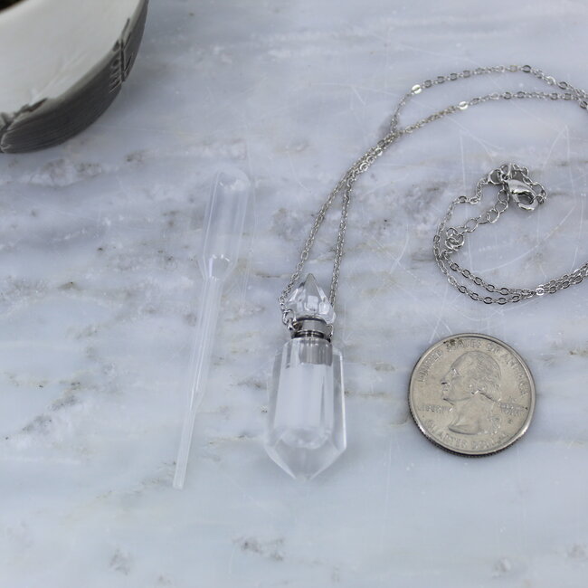 Clear Quartz Essential Oil/Oil Vial Necklace Awakenings