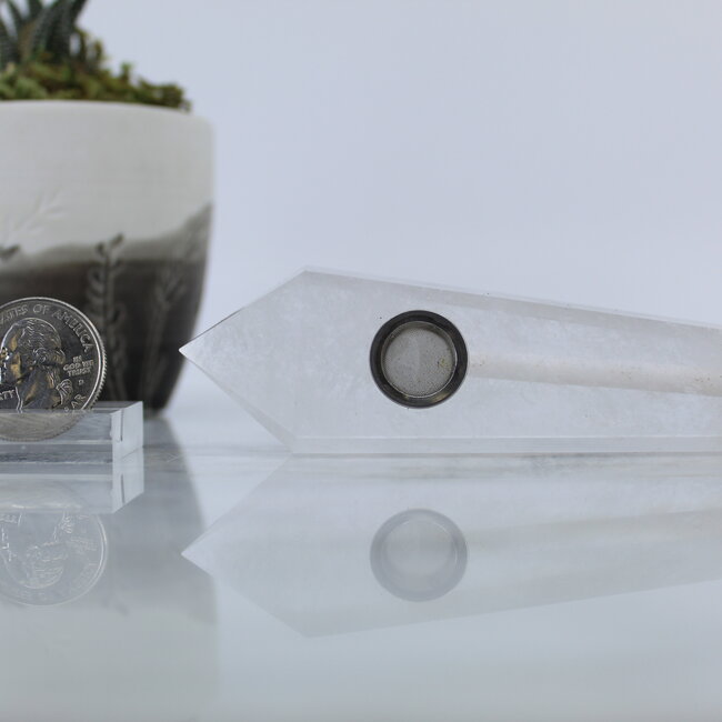 Clear (Crystal) Quartz Crystal Tabacco Pipe - Mesh Screen