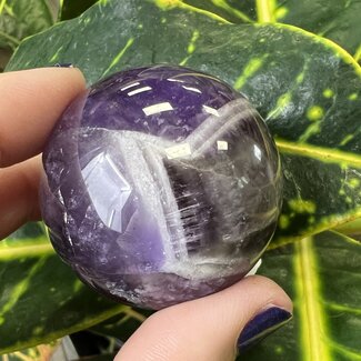 Chevron (Dream) Amethyst Spheres Orb - 40mm