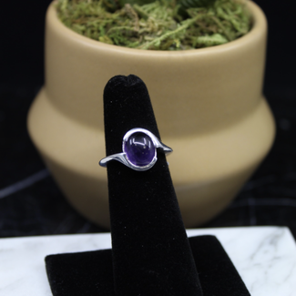 Amethyst Sterling Silver Oval Ring - Size 5