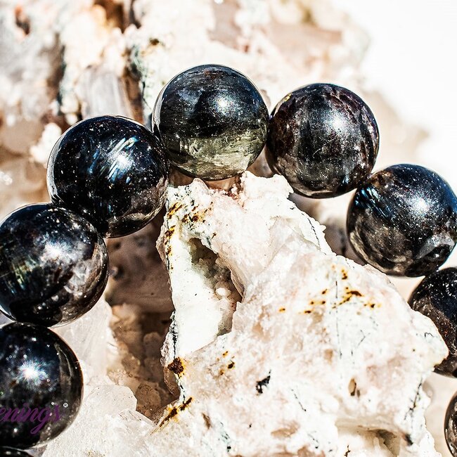 Garnet in Biotite Bracelets - 8mm