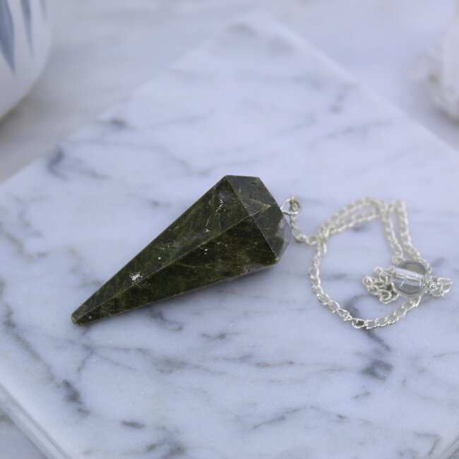 Vesuvianite (Idocrase) Pendulums - Dowsing Hexagonal Faceted Cone Point Divination - Silver Chain - Crystal Gemstone