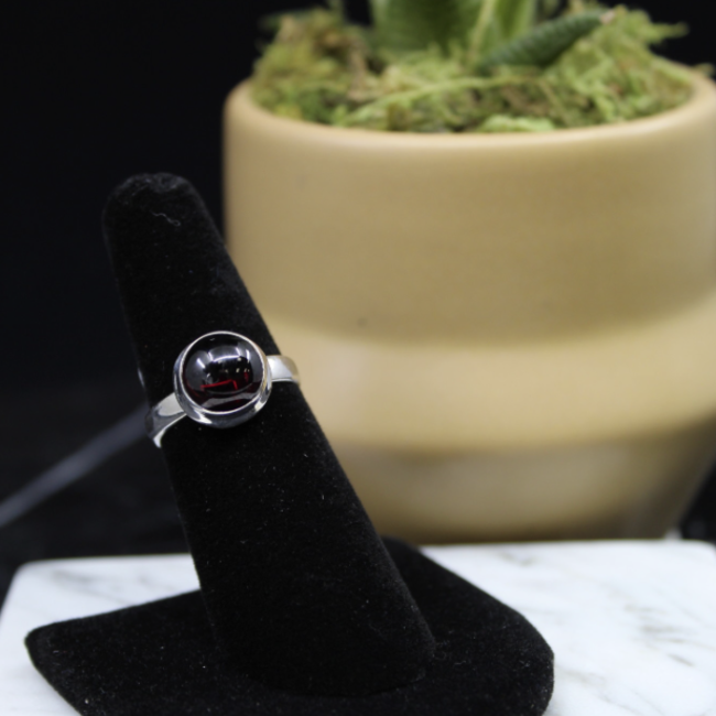 Garnet Ring - Size 6 - Sterling Silver Round