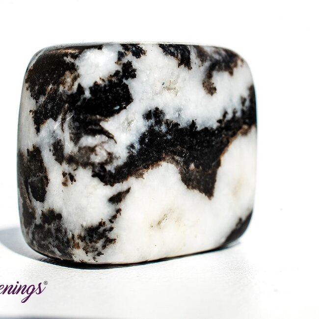 Zebra Agate Cubes 1"