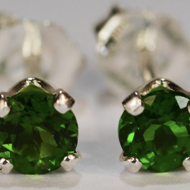 Chrome Diopside Earrings-3mm Faceted Studs - Prong Claw Set Sterling Silver Gemstone Jewelry