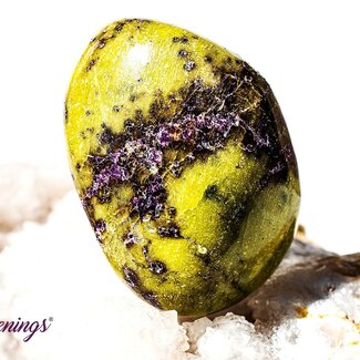 Stichtite in Serpentine (Atlantasite Atlantisite Tasmanite) - Tumbled