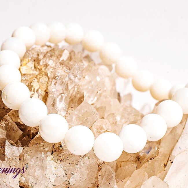 Mother of Pearl Bracelets - 8-9mm