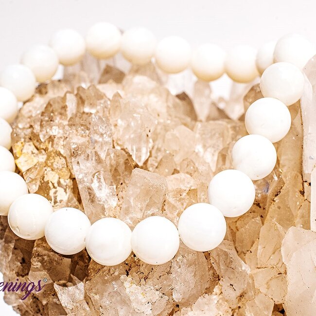 Mother of Pearl Bracelets - 8-9mm