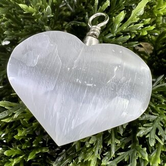 Selenite (Satin Spar Gypsum) Pendants - Hearts 1" - Silver Plated