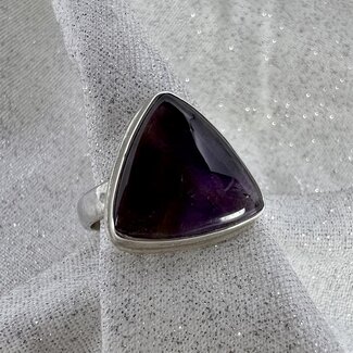 Chevron (Dream) Amethyst Ring - Size 8 Triangle - Sterling Silver
