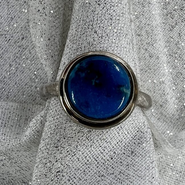 Turquoise Round Size 8 Ring-Bezel Set Sterling Silver