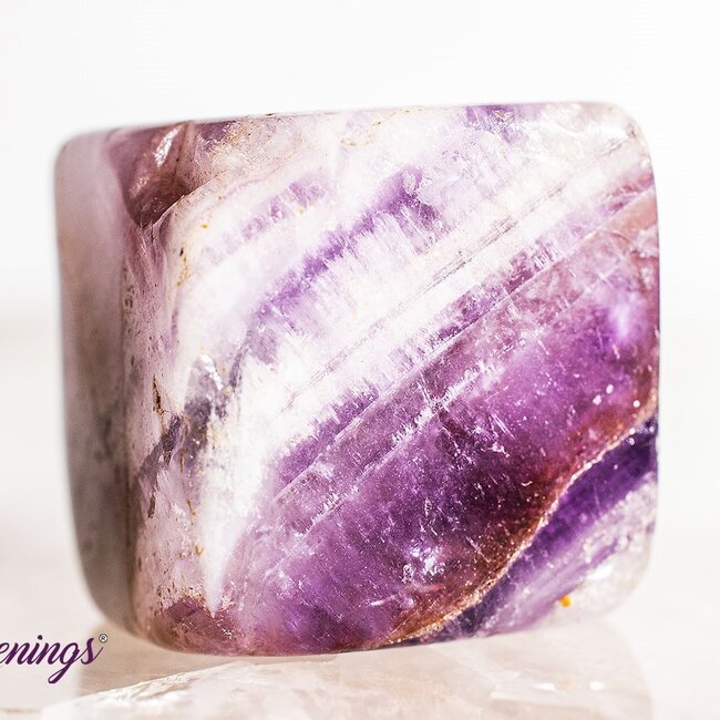 Chevron (Dream) Amethyst Cube 1"