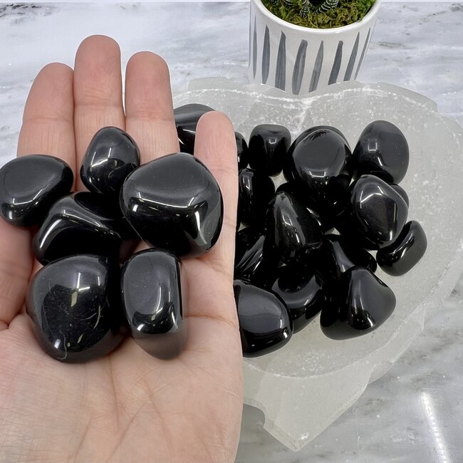 Black Agate-Large Tumbled