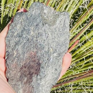 Magnetite-Fault Slip Rock-Rough Raw Natural