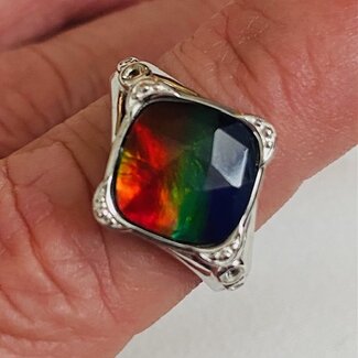 B16 Ammolite Ring - Adjustable Faceted Square Decorative Sterling Silver