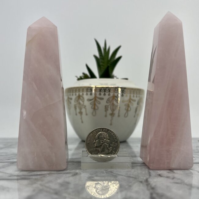 Rose Quartz Obelisk (Tower Generator) - Medium (4-5")