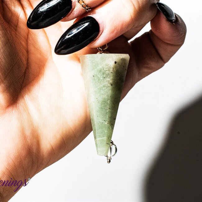 Green Aventurine Pendulums - Dowsing Hexagonal Faceted Cone Point Divination - Silver Chain Crystal Gemstone