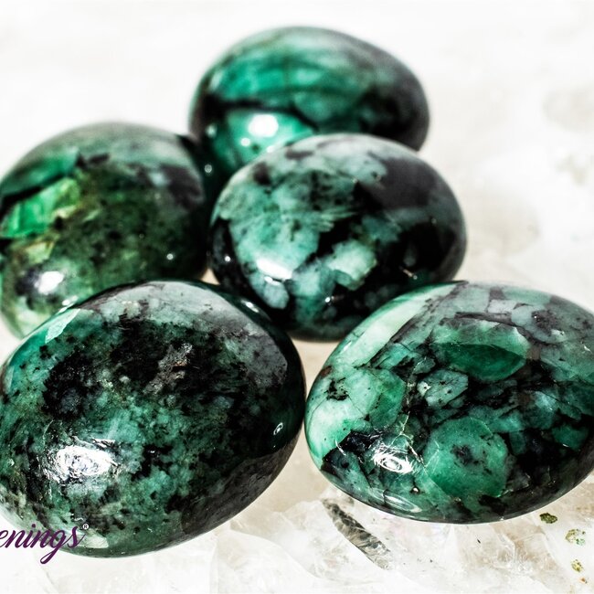 Emerald - Tumbled (AAA Grade) Smooth