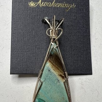 Chrysoprase Triangle Pendant Gold 14K-Handmade Wire Wrapped