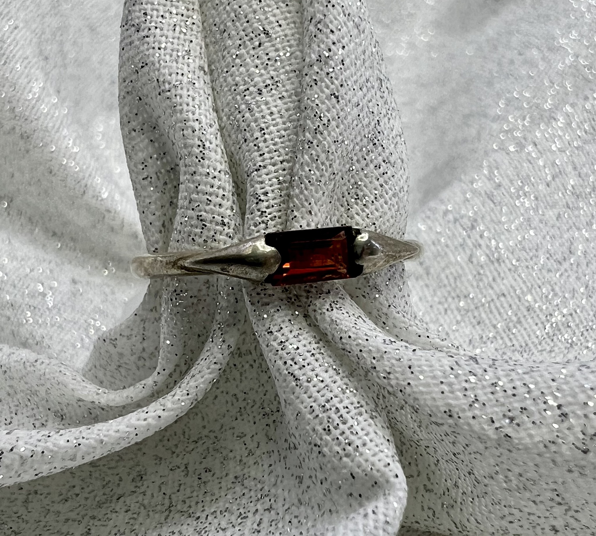Rectangle garnet ring deals