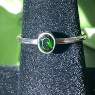 Chrome Diopside Rings - Size 6 Oval Faceted Bezel Set - Sterling Silver