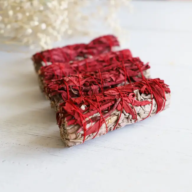 Dragon's Dragons Blood & White Sage Bundle Smudge Stick - 4"