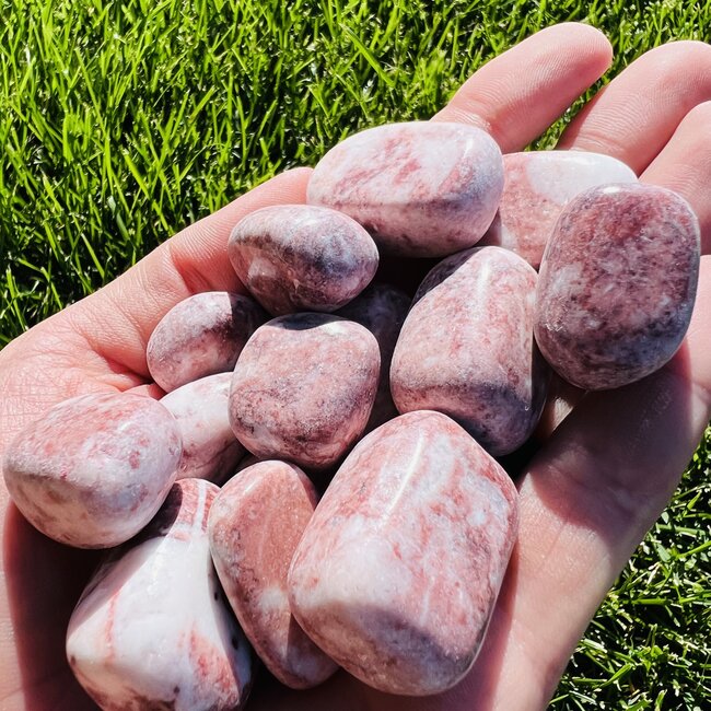 Strawberry Onyx - Tumbled