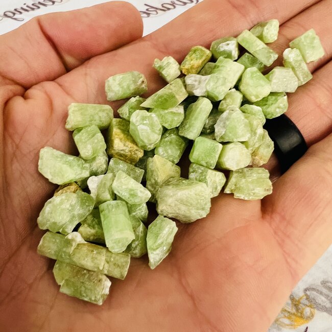 Green Pargasite - Rough Raw Natural