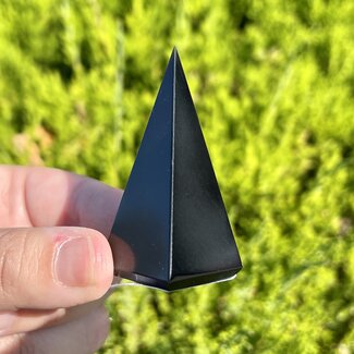 Black Obsidian High Pyramid - 2"
