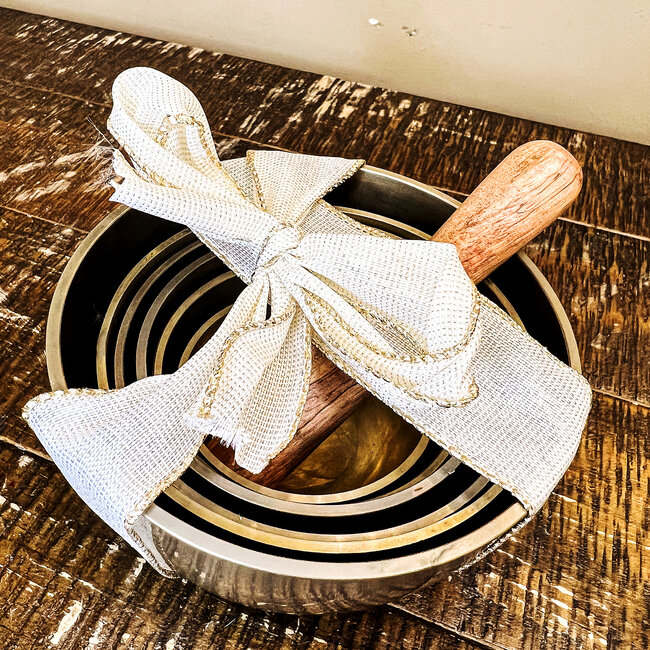Singing Bowl Set-Tibetan Tranquility Serenity Metal - Set of 6 - Sizes 2.75" - 5.25"  Wood Hammer Stick Striker & Case
