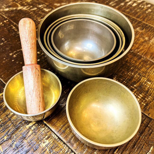 Singing Bowl Set-Tibetan Tranquility Serenity Metal - Set of 6 - Sizes 2.75" - 5.25"  Wood Hammer Stick Striker & Case
