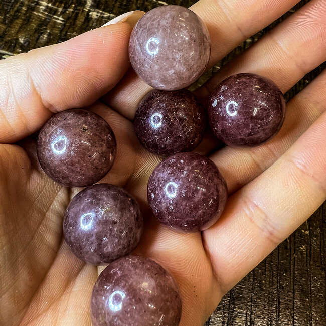 Strawberry Quartz (Red Guava) Sphere Orb - 15-20mm