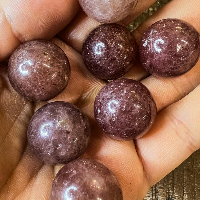 Strawberry Quartz (Red Guava) Sphere Orb - 15-20mm