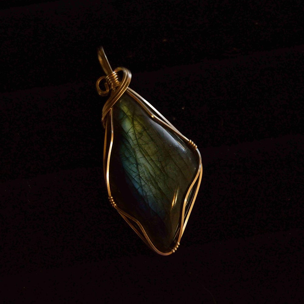 Crystal Pendants & Necklaces