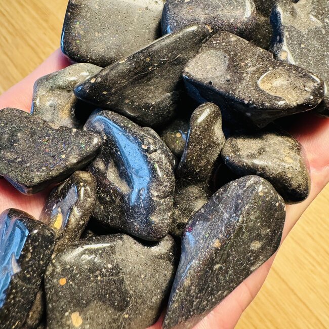 Honduras Black Opal - Tumbled (XL)