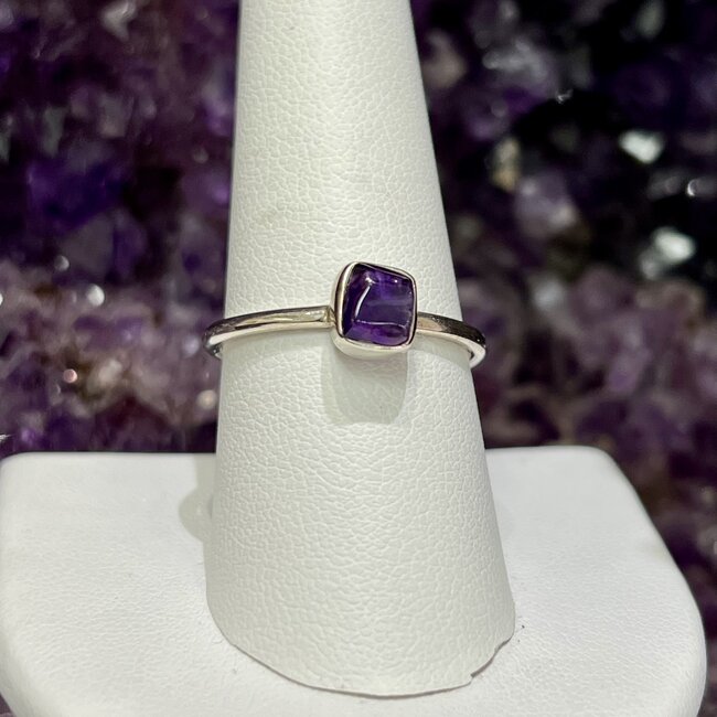 Amethyst Ring-Size 6 Bezel Set - Sterling Silver - Rough Natural Raw