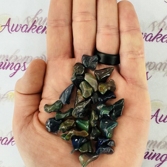 Lightning Ridge Black Opal - Tumbled - 1gram