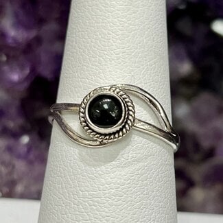 Black Onyx Ring - Size 8 Round Deco Loop - Sterling Silver