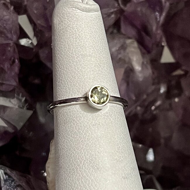 Green Tourmaline Rings - Round Size 5 Faceted Sterling Silver
